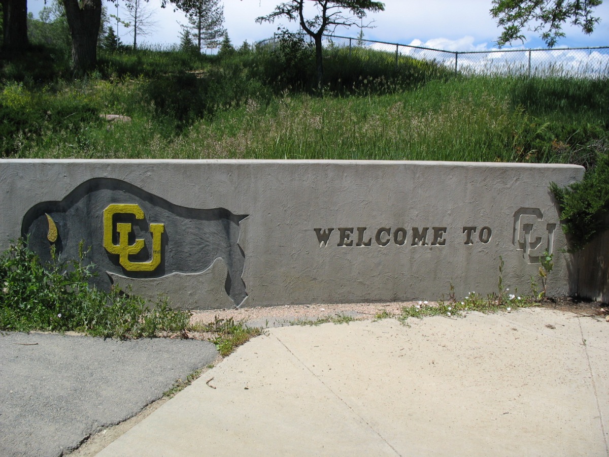 "Welcome to CU" by Teofilo licensed under CC BY